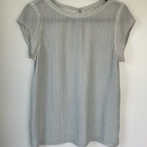 Loft size S Black and White striped top
16” arm pit to arm pit
25” long